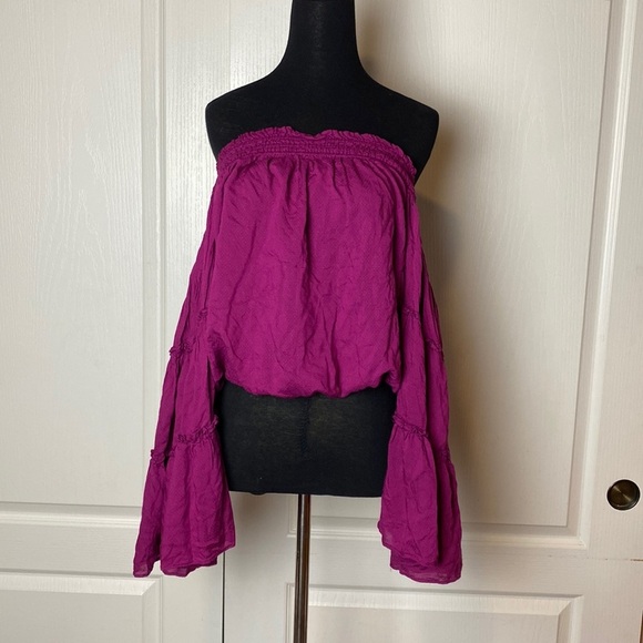 Free People Tops - FREE PEOPLE OFF THE SHOULDER TIERED LONG SLEEVE BOHO CHIC BLOUSE